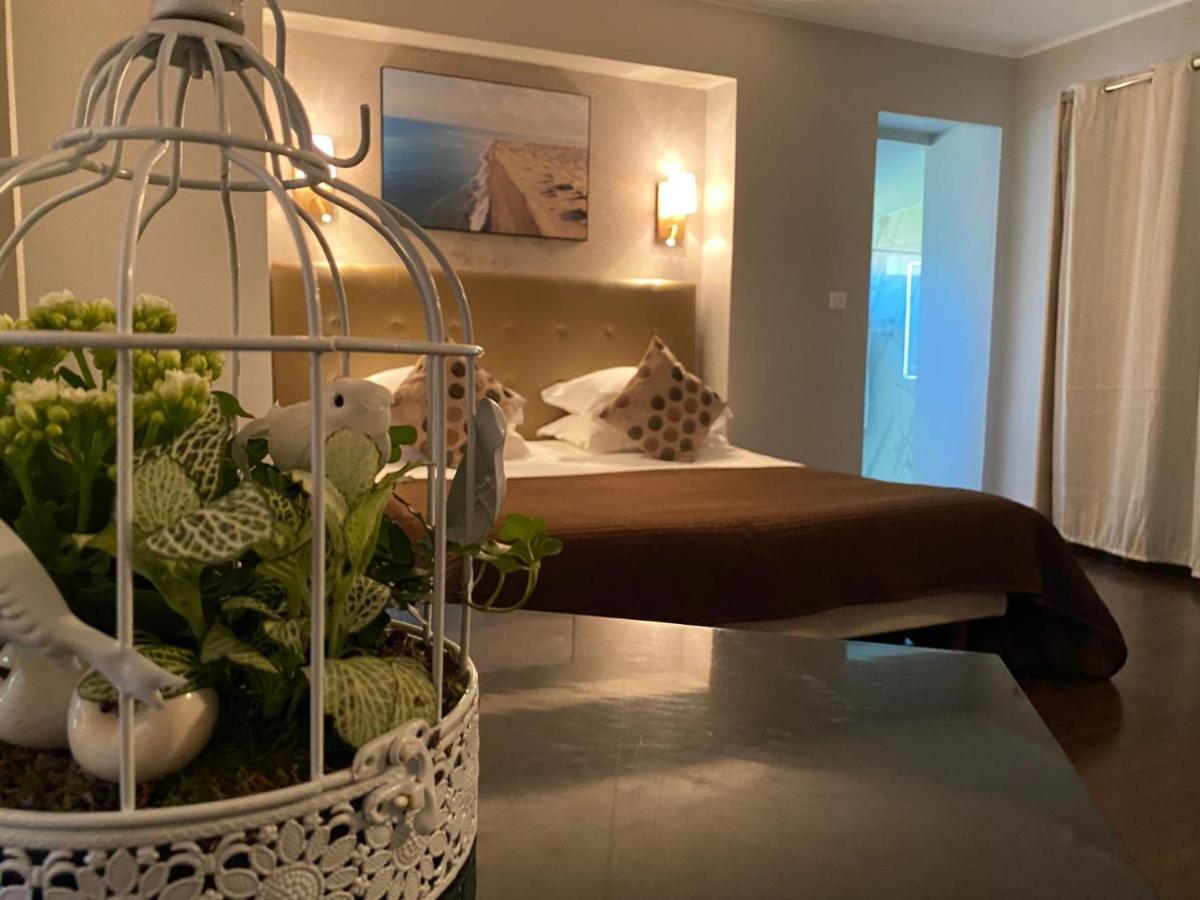 Hotel La Villa D'Ез Екстер'єр фото