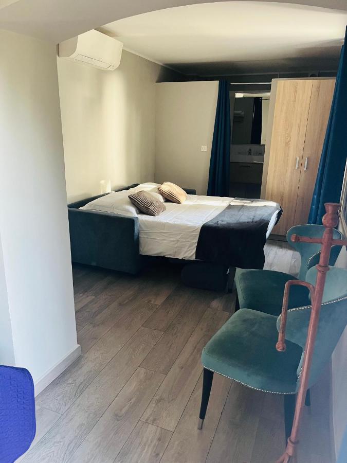 Hotel La Villa D'Ез Екстер'єр фото